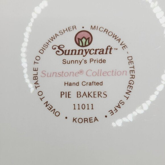 Sunnycraft Sunny's Pride Apple Pie Recipe Pie Baker Sunstone Dish 10.5 inches - Picture 5 of 7